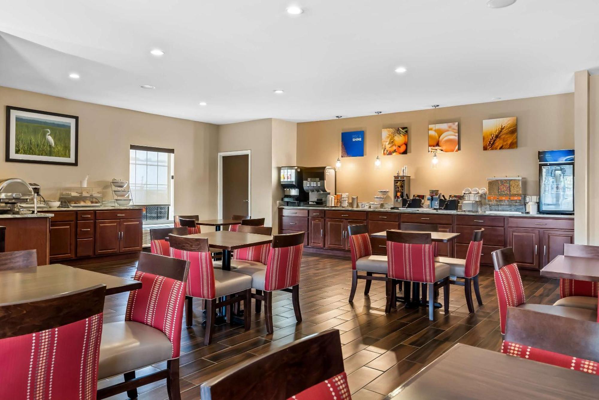 Comfort Suites Near Camp Lejeune Jacksonville Buitenkant foto