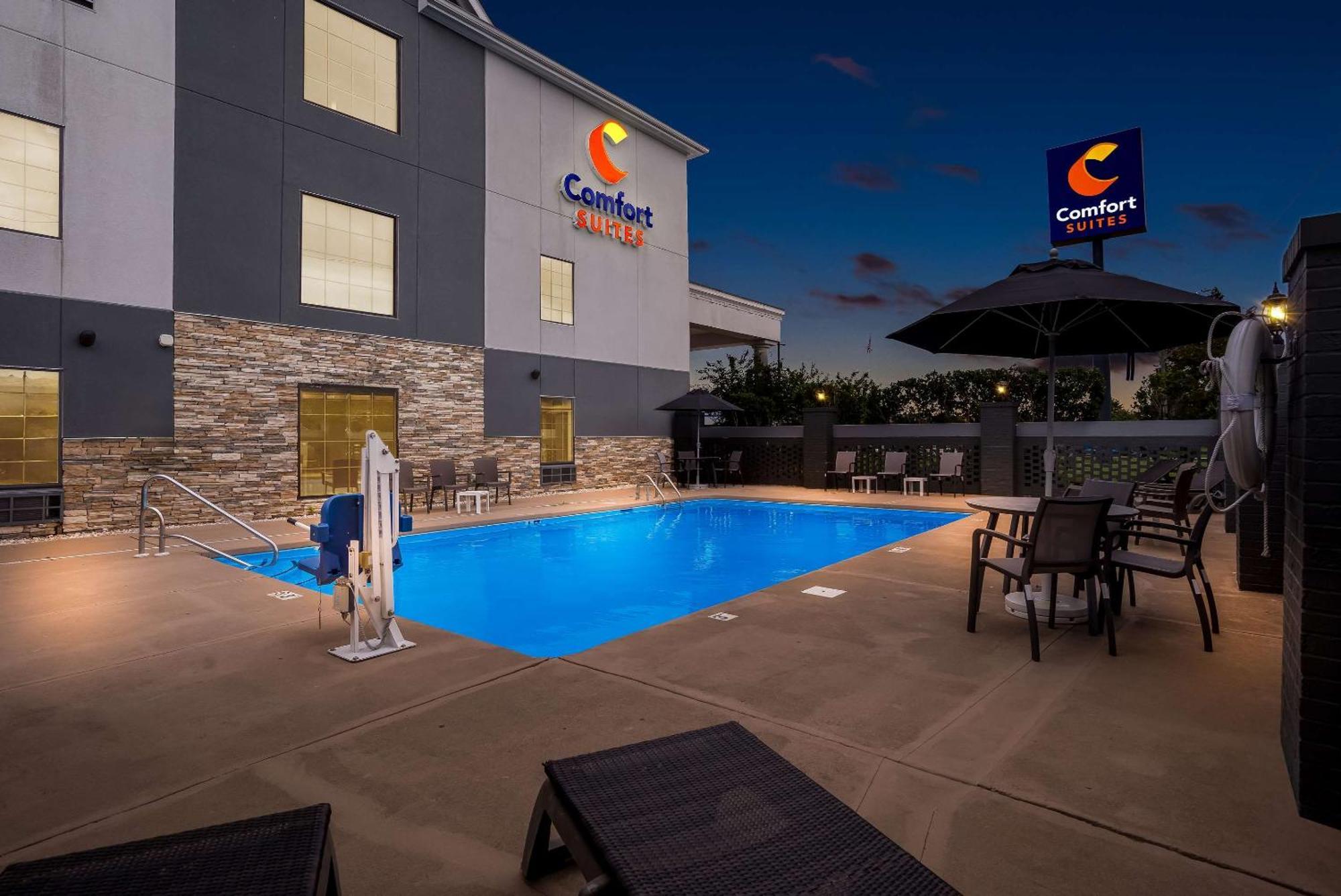 Comfort Suites Near Camp Lejeune Jacksonville Buitenkant foto
