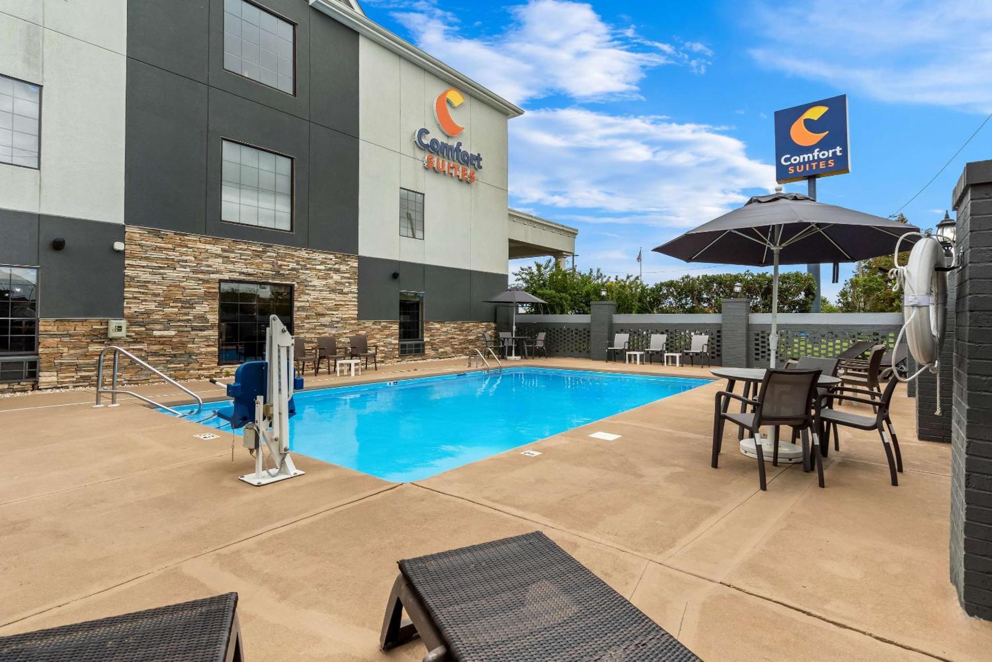 Comfort Suites Near Camp Lejeune Jacksonville Buitenkant foto