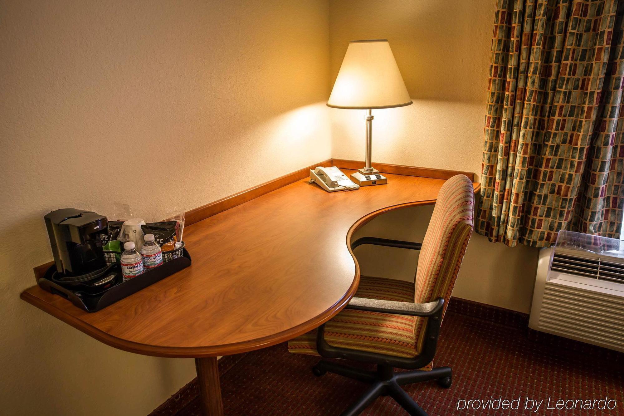 Comfort Suites Near Camp Lejeune Jacksonville Buitenkant foto